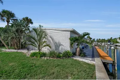 713 Saint Judes Drive S #2, Longboat Key, FL 34228 - Photo 34