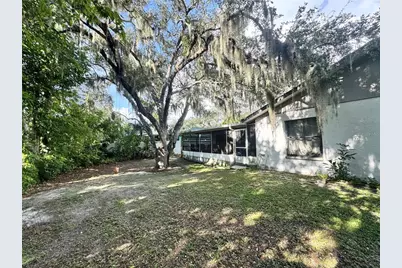 2558 Wood Oak Drive, Sarasota, FL 34232 - Photo 20