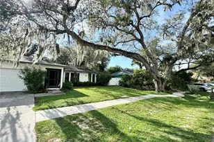 2558 Wood Oak Dr, Sarasota, FL 34232 - Photo 4