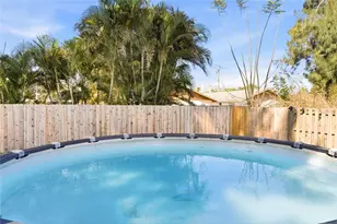 5320 Moeller Ave, Sarasota, FL 34233 - Photo 24