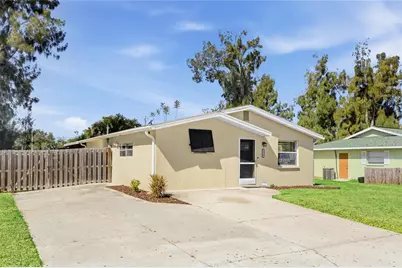 5320 Moeller Avenue, Sarasota, FL 34233 - Photo 1