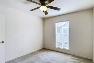 4008 Bangalow Palm Ct, Tampa, FL 33624 - Photo 28
