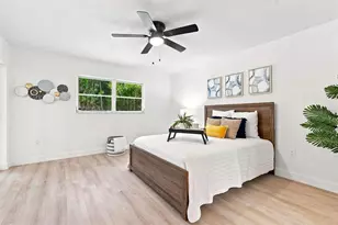 5241 Marsh Field Ln, Sarasota, FL 34235 - Photo 12