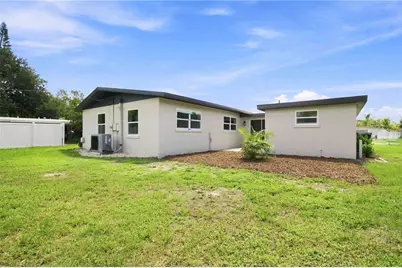2057 Garden Parkway, Bradenton, FL 34205 - Photo 40