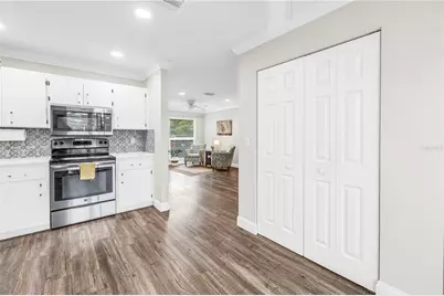4207 34th Avenue Drive W, Bradenton, FL 34205 - Photo 6