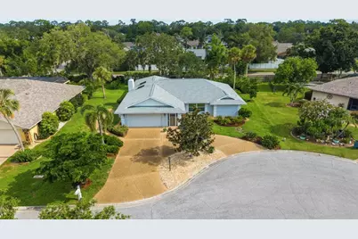 5717 Timber Lake Circle, Sarasota, FL 34243 - Photo 6