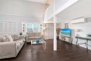 3453 Gulf of Mexico Dr, Longboat Key, FL 34228 - Photo 4