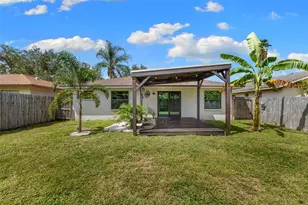 1840 Rita St, Sarasota, FL 34231 - Photo 24