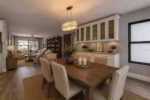 323 Suwanee Ave, Sarasota, FL 34243 - Photo 30
