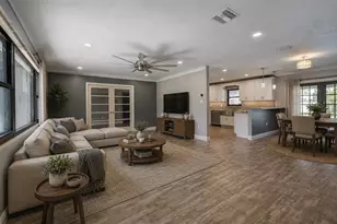 323 Suwanee Ave, Sarasota, FL 34243 - Photo 20