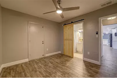 323 Suwanee Avenue, Sarasota, FL 34243 - Photo 58