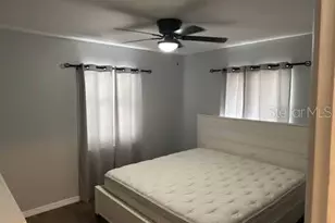 2404 52nd Ave Dr W, Bradenton, FL 34207 - Photo 6