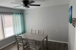 2404 52nd Ave Dr W, Bradenton, FL 34207 - Photo 16