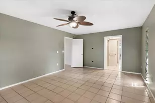 1608 Bob O Link Dr, Venice, FL 34293 - Photo 36