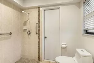 1608 Bob O Link Dr, Venice, FL 34293 - Photo 38