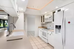 1608 Bob O Link Dr, Venice, FL 34293 - Photo 18
