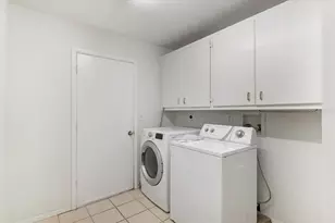 1608 Bob O Link Dr, Venice, FL 34293 - Photo 32