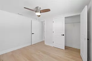 1802 Robinhood St, Sarasota, FL 34231 - Photo 22