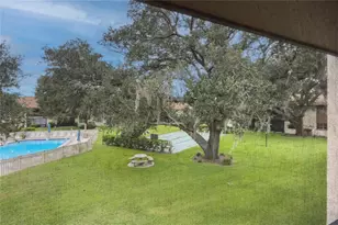 2448 Clubhouse Dr, Sarasota, FL 34232 - Photo 1