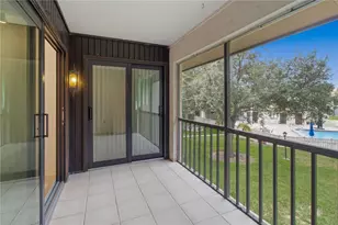 2448 Clubhouse Dr, Sarasota, FL 34232 - Photo 34