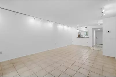 2448 Clubhouse Drive #202, Sarasota, FL 34232 - Photo 16
