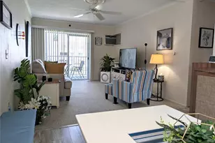 2321 Sunset Dr, Bradenton, FL 34207 - Photo 2