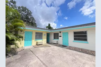 6373 Gateway Avenue, Sarasota, FL 34231 - Photo 2
