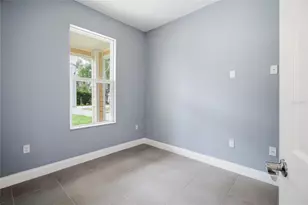 4510 Wilkinson Rd, Sarasota, FL 34233 - Photo 10
