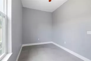 4510 Wilkinson Rd, Sarasota, FL 34233 - Photo 20
