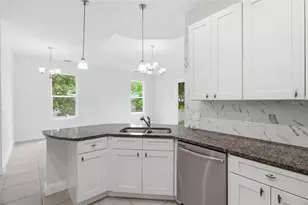 4510 Wilkinson Rd, Sarasota, FL 34233 - Photo 24