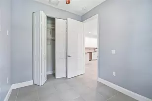 4510 Wilkinson Rd, Sarasota, FL 34233 - Photo 8