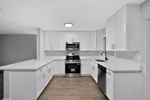 61 S Tyler St, Beverly Hills, FL 34465 - Photo 8