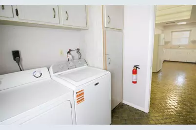 2530 Terry Lane, Sarasota, FL 34231 - Photo 6