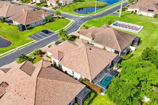 7010 Playa Bella Dr, Bradenton, FL 34209 - Photo 4