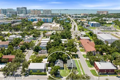 919 Goodrich Avenue, Sarasota, FL 34236 - Photo 2