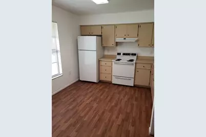 3949 Liberty Avenue #3949, Sarasota, FL 34231 - Photo 2