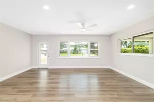 2253 Goldenrod St, Sarasota, FL 34239 - Photo 6