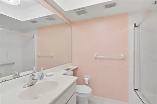 3189 Glen Elyn Blvd, Sarasota, FL 34237 - Photo 24