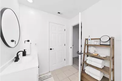 2861 Indianwood Drive, Sarasota, FL 34232 - Photo 16
