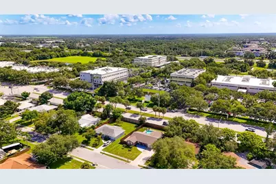 2861 Indianwood Drive, Sarasota, FL 34232 - Photo 28