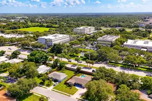 2861 Indianwood Dr, Sarasota, FL 34232 - Photo 28
