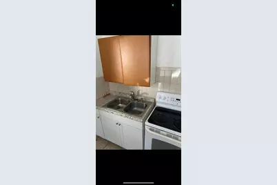 420 Adelia Avenue #420, Sarasota, FL 34236 - Photo 2
