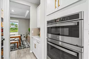 9297 Tequila Sunrise Dr, Sarasota, FL 34241 - Photo 20