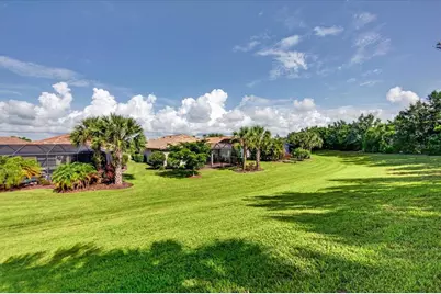 17210 Seaford Way, Lakewood Ranch, FL 34202 - Photo 36