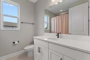 17668 Savory Mist Cir, Bradenton, FL 34211 - Photo 24