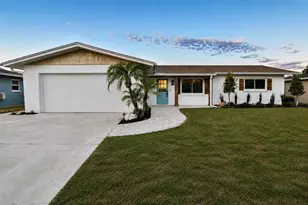 2902 23rd Ave W, Bradenton, FL 34205 - Photo 1