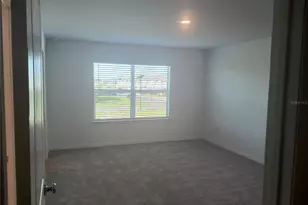 8607 Tropical Aire Ln, Parrish, FL 34219 - Photo 6