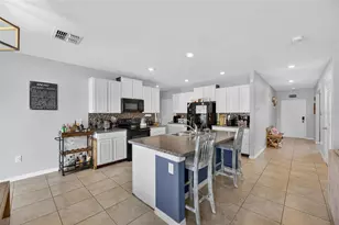 10022 Rose Petal Pl, Riverview, FL 33578 - Photo 14