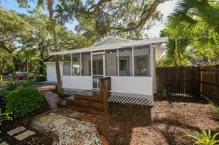 1230 35th St, Sarasota, FL 34234 - Photo 4