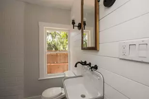 1230 35th St, Sarasota, FL 34234 - Photo 24
